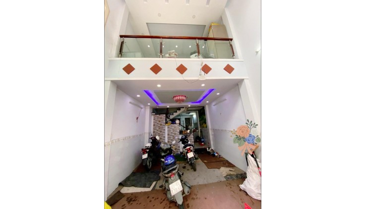 LÊ VĂN QUỚI - HẺM XE HƠI - 5 TẦNG 6PN - 56M2 - SỔ ĐẸP GIÁ 6.4 TỶ